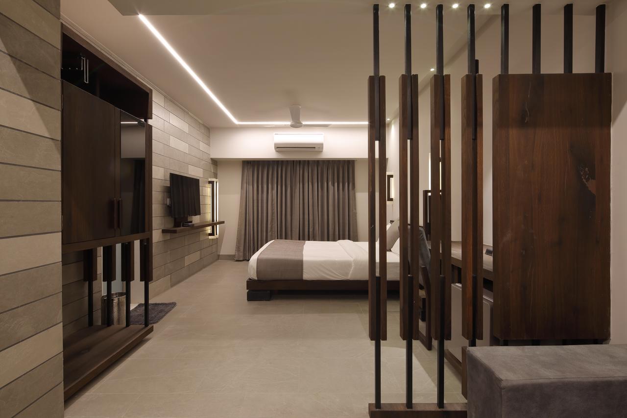Hotel Carrefour Ahmedabad Exterior foto